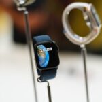 Apple Watch Series 9 blue 2
