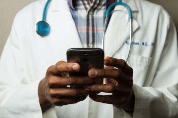 uk government ai healthcare health artificial intelligence machine learning robotics nhs 350x233 3